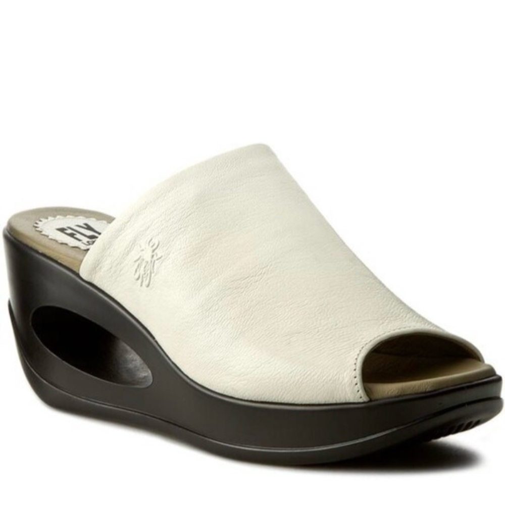 Fly London Hima Cut Out Wedge